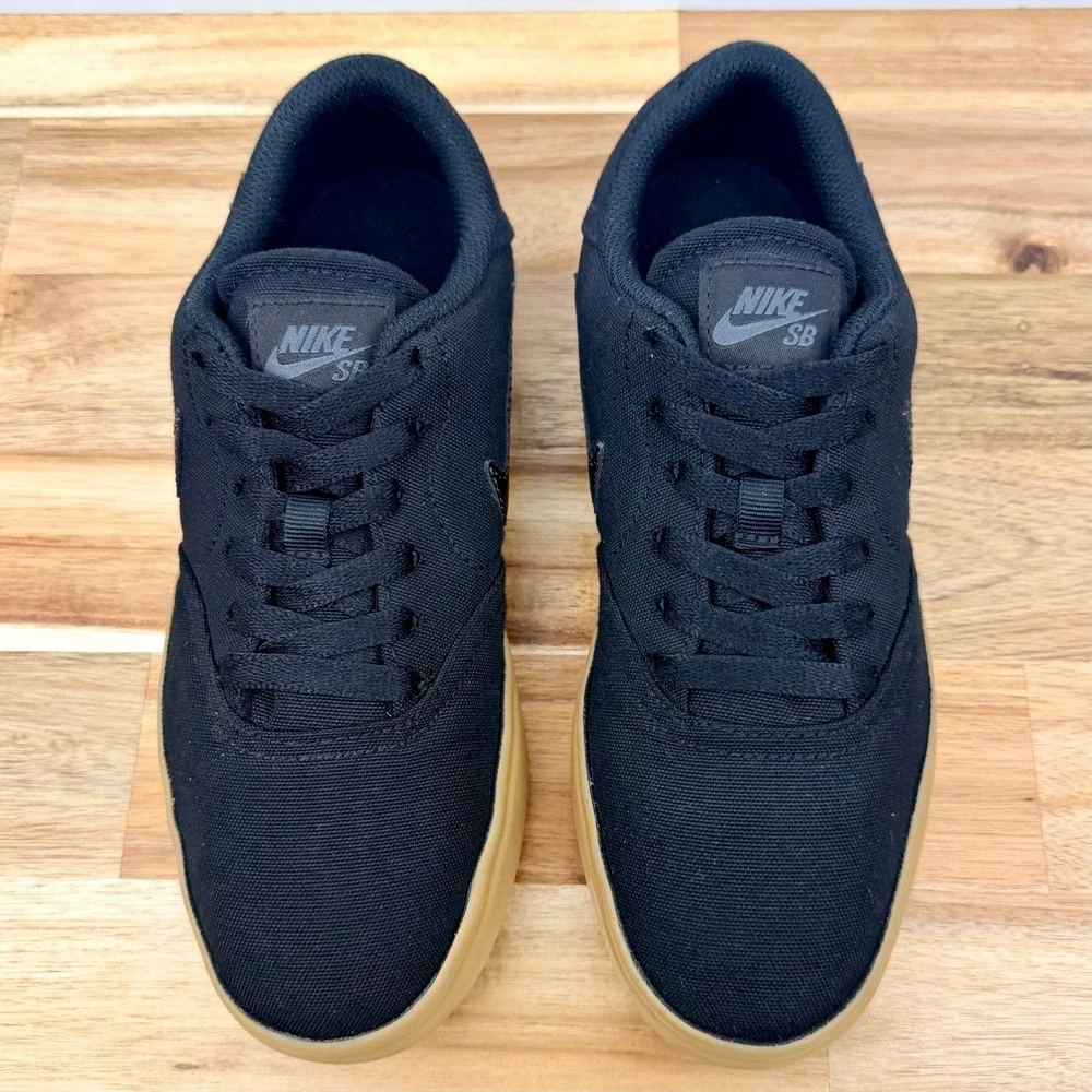 Nike SB Kids Black Canvas Gum Sole Skate Shoes Size 6Y 905373-006